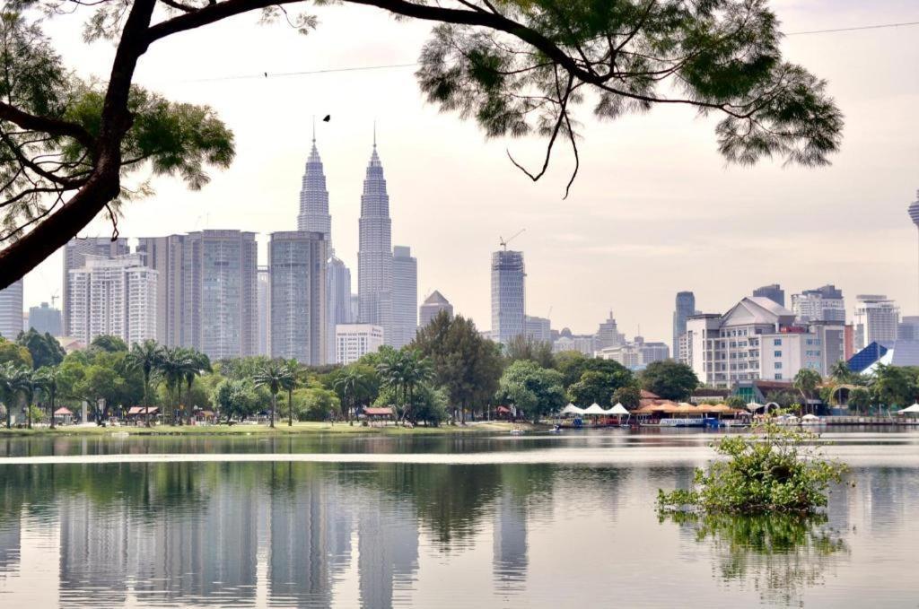 Spot On 89616 My Trillion Hotel Kuala Lumpur Exterior photo